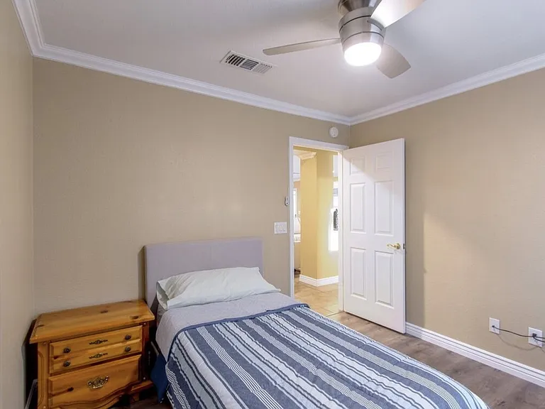 13578 E Hampden Green Way — Photo 35