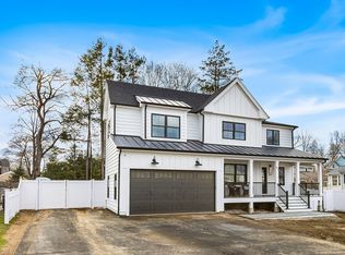 62 Deering St, Reading, MA 01867