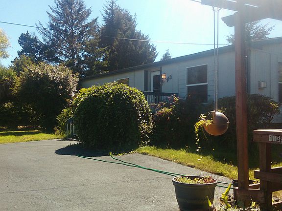 2nd image of 113 S Aberdeen St