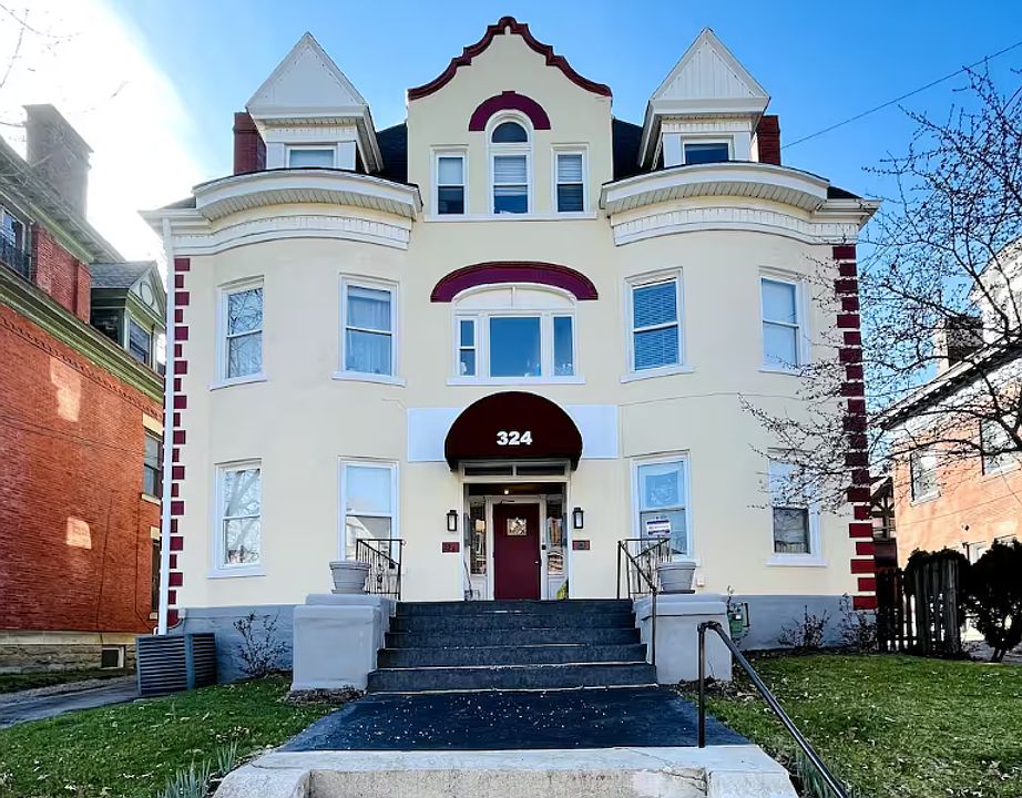 1st image of 324 S Negley Ave APT 4