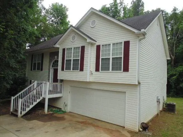 2629 Carolina Ct, Bethlehem, GA 30620