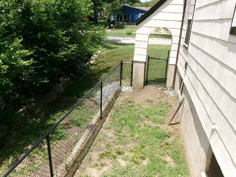 1408 W Main St — Photo 28