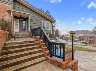 133 Maple St, Canton, NC 28716