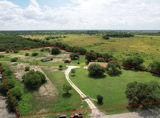 360 Viggo Rd, Beeville, TX 78102