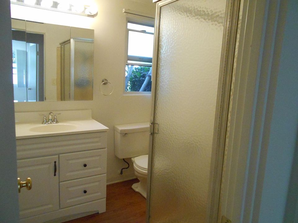 2nd image of 1800 Westcliff Dr APT 19