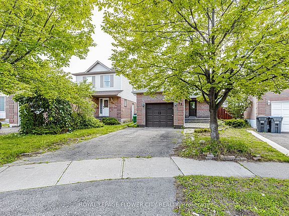2nd image of 22 Wallingford Ct