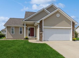 670 SE Cardinal Ln, Waukee, IA 50263