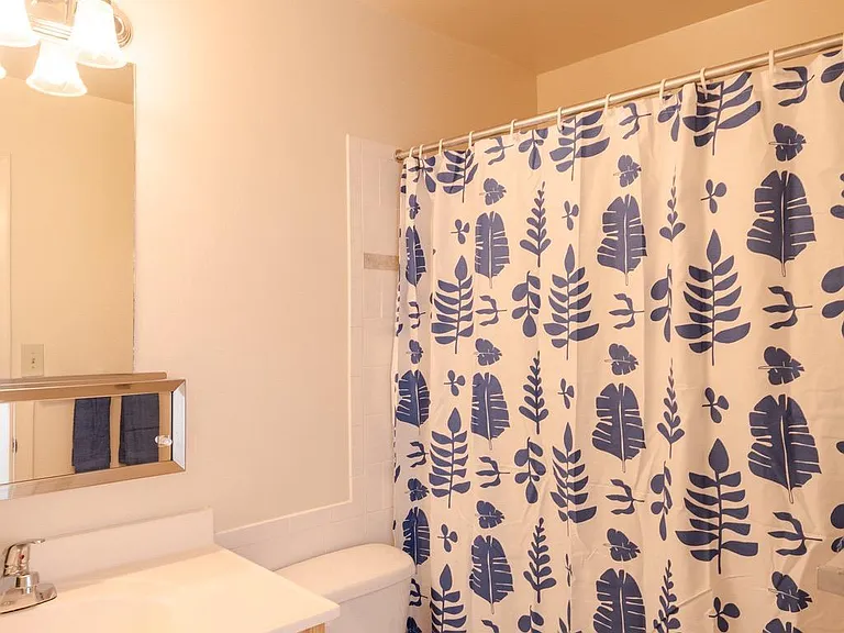 7407 Alvah Ave #F — Photo 11