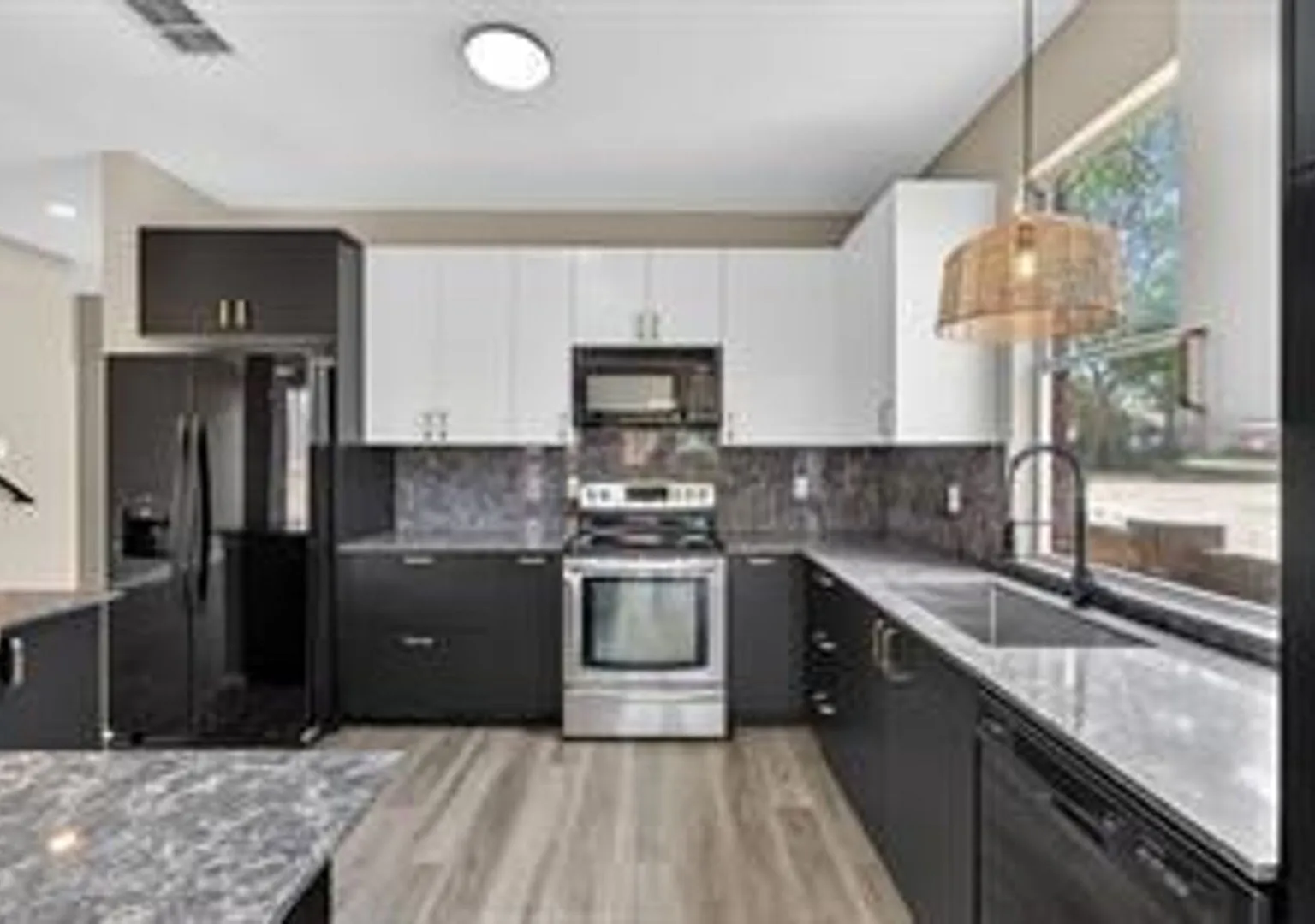 Remodeled And Move-In Ready! — Photo 3