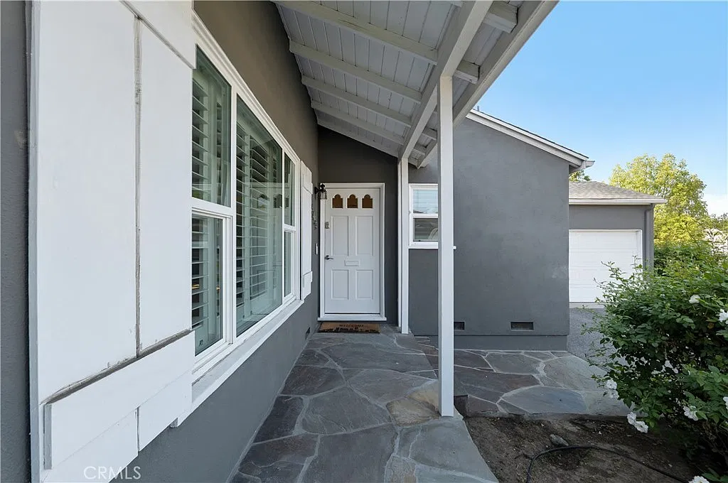 3 bed, 1457 sqft, $4,800 — Photo 3