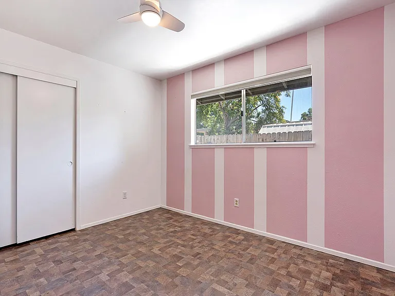 2107 Amador Ave — Photo 14