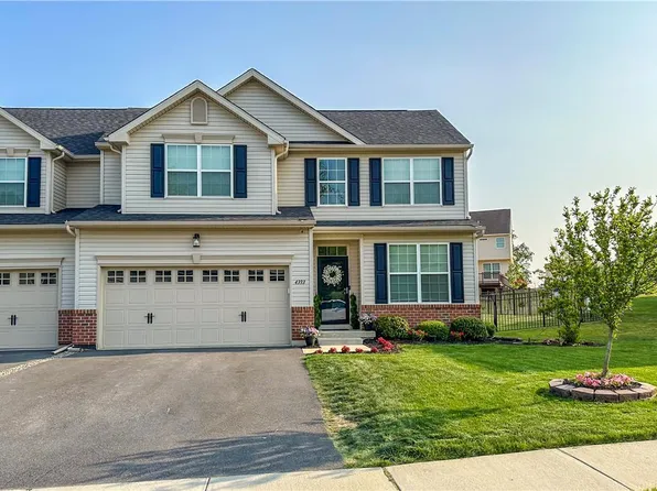 4393 Stole Rd, Emmaus, PA 18049