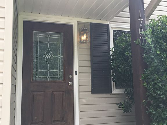 2nd image of 1700 Woodpointe Dr