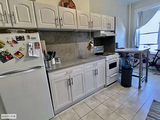 Rented by Native Real Estate LLC | media 10