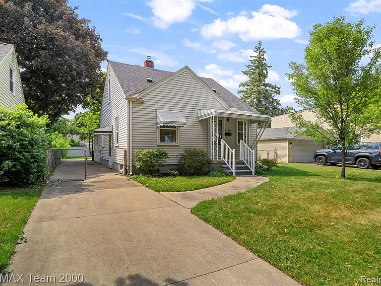 3130 Chestnut St — Photo 3