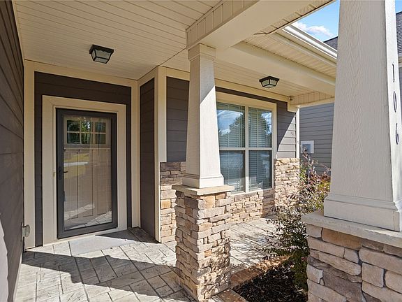 5th image of 106 Benton Park Dr