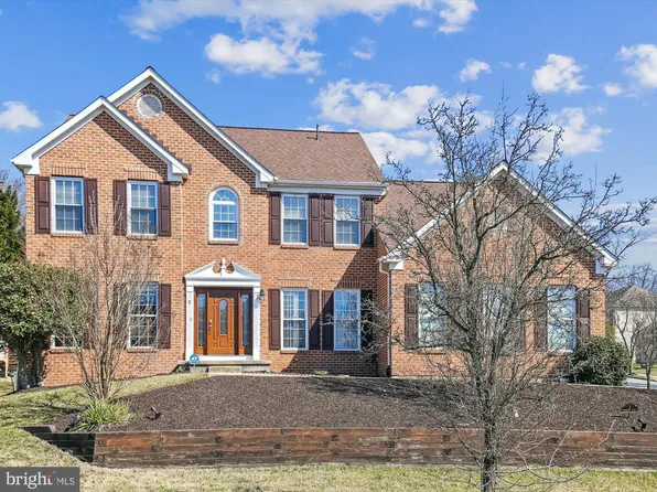 2 Kentbury Ct, Owings Mills, MD 21117