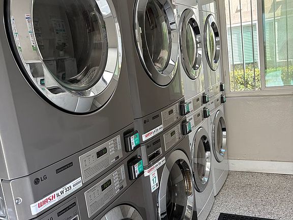 2nd image of 1251 N Placentia Ave #109