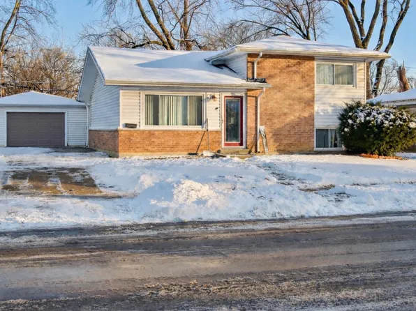 115 Willow St, Park Forest, IL 60466