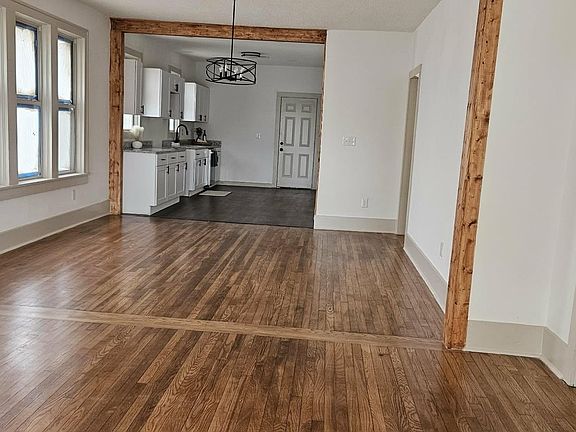 3rd image of 1036 Palermo Ave