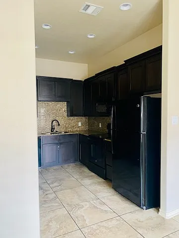 4505 Skyflower Ln — Photo 3