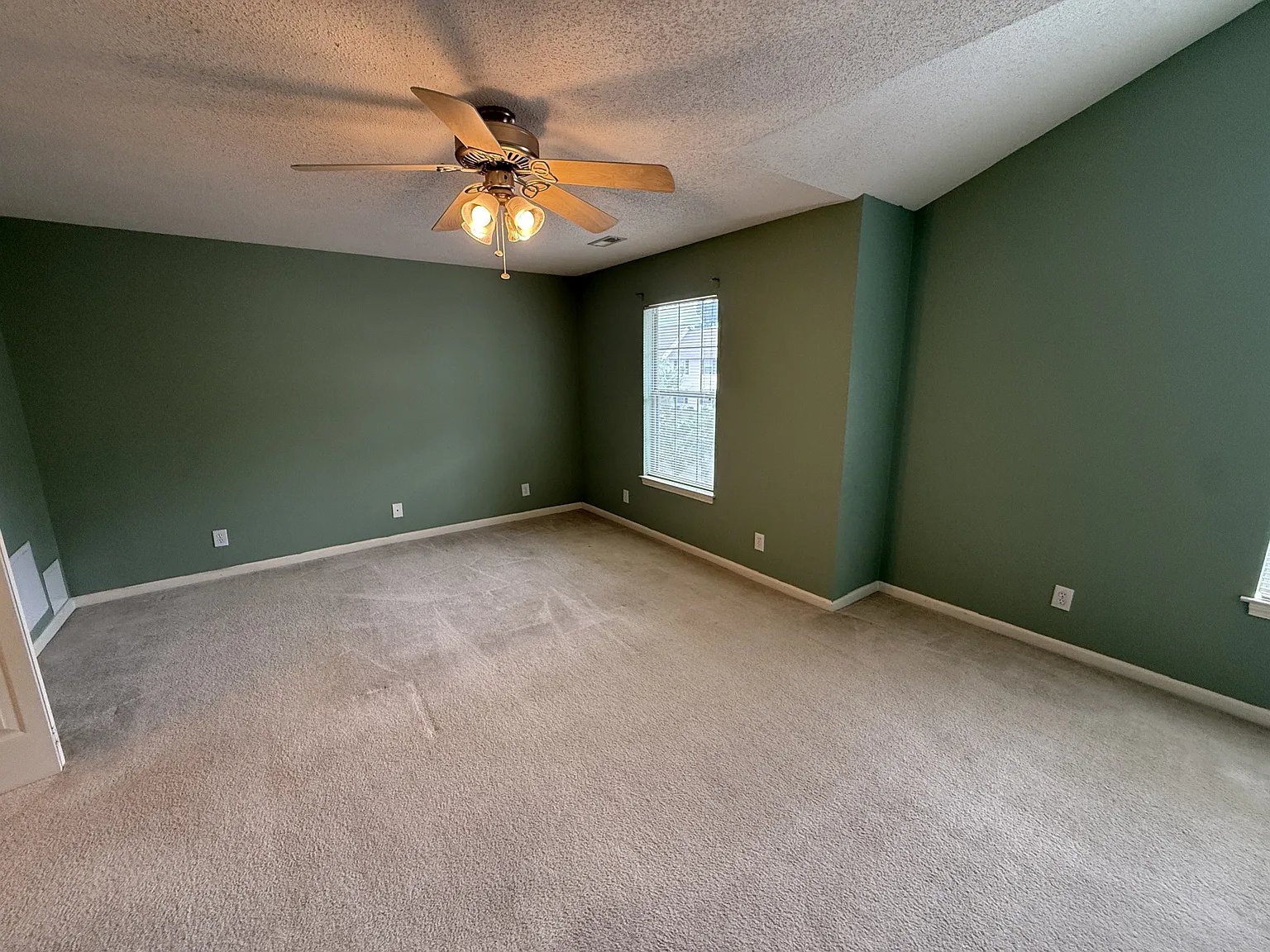 2804 Mulberry Lane Unit F - 1 — Photo 4