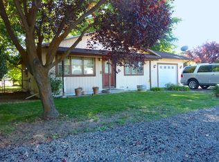 6330 Siskiyou Blvd, Grenada, CA 96038