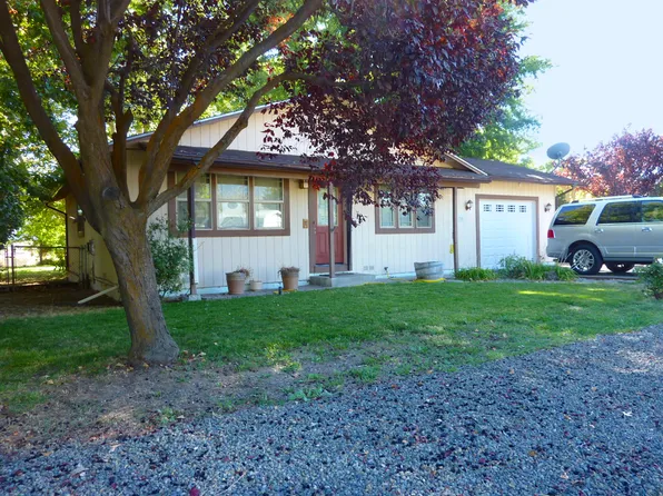 6330 Siskiyou Blvd, Grenada, CA 96038