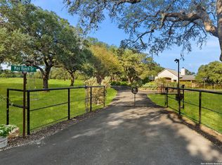 22050 Hanging Oak, San Antonio, TX 78266