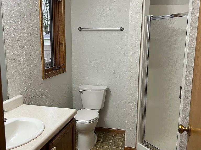104 N Belmont Dr — Photo 12