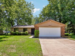 8047 Pebble Creek Ct, Indianapolis, IN 46268
