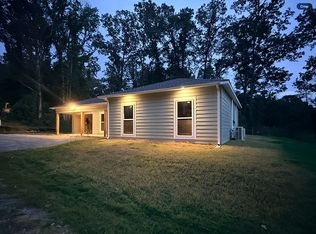 203 Scooter Hill Rd, Mantachie, MS 38855