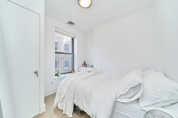 Rented by Living New York | media 15