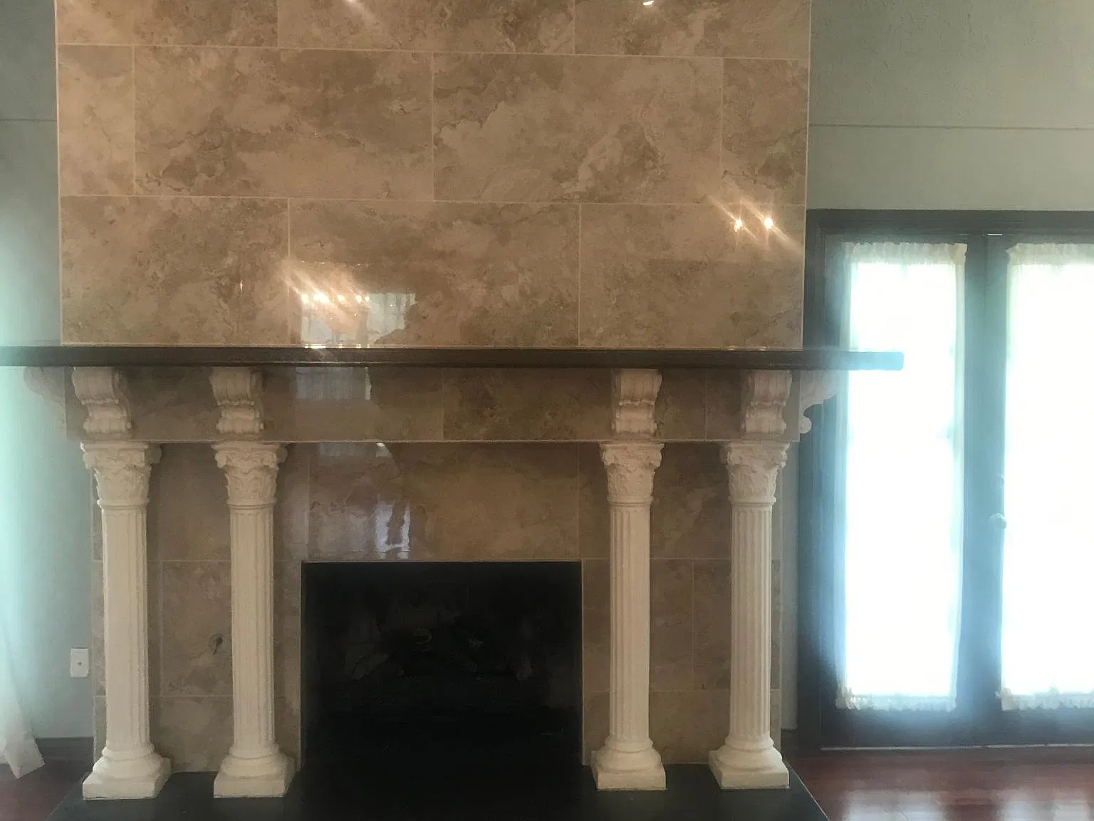 4 bed, 4043 sqft, $4,500 — Photo 3