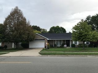 373 E Idlewood St, Morton, IL 61550