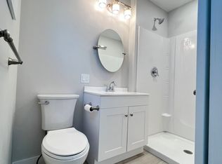 5 Chapel St #14, Newmarket, NH 03857