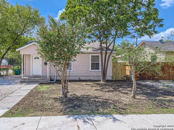 1502 MARDELL ST, San Antonio, TX 78201