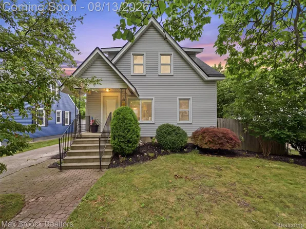 1216 W Windemere Ave, Royal Oak, MI 48073