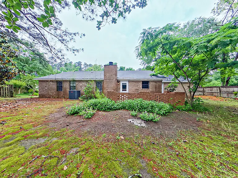 850 Brookfield Pkwy — Photo 3