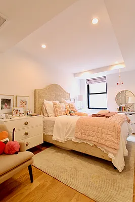 Rented by True Lofts New York LLC | media 19