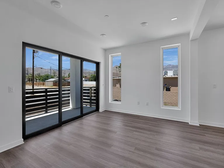 68550 Grove St #200 — Photo 36