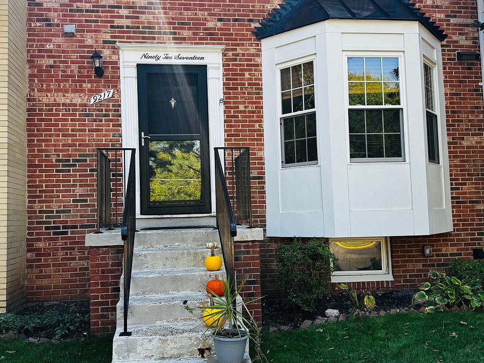9217 Burke Rd