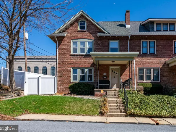 15 Trebor Pl, Wyomissing, PA 19610