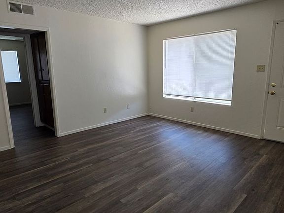 5th image of 2500 Ashe Rd APT B