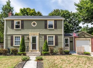 60 Parkway Dr, Warwick, RI 02886