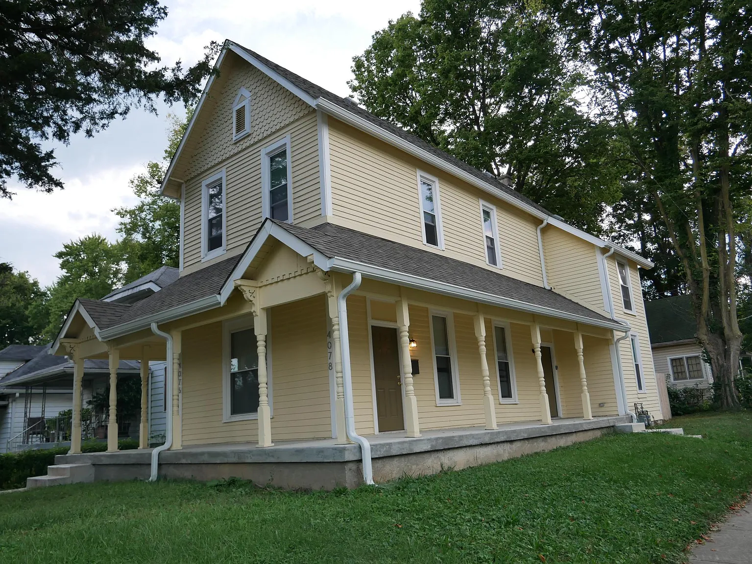 4076 Cornelius Ave photo 1