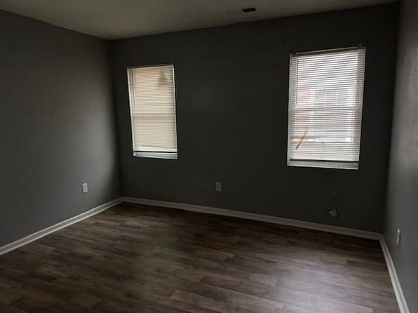 memphis-tennessee-457239659 picture