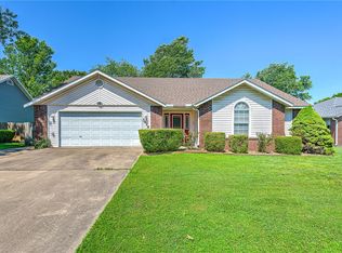 3428 Ryan St, Springdale, AR 72764
