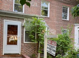 39-10 47th St, Sunnyside, NY 11104