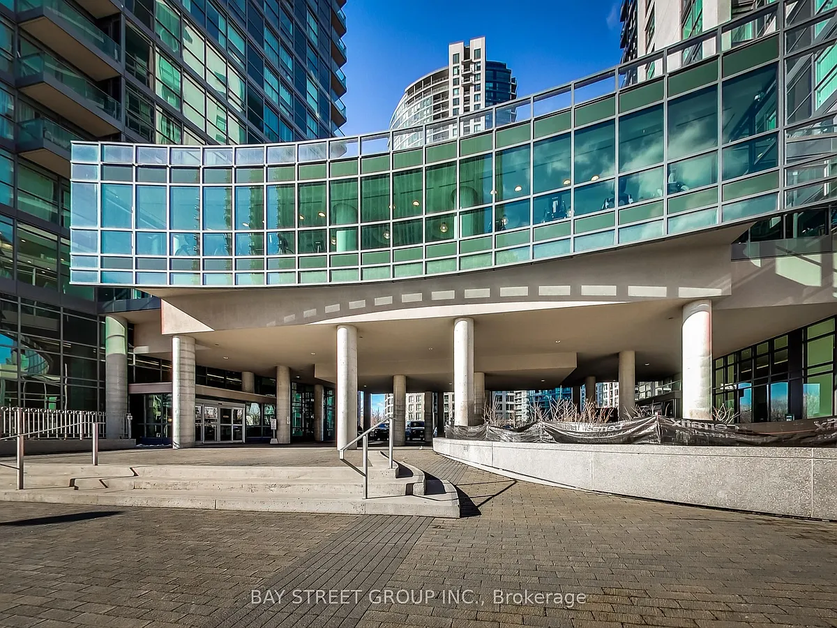 Building Photo - 215 Fort York Blvd #1711